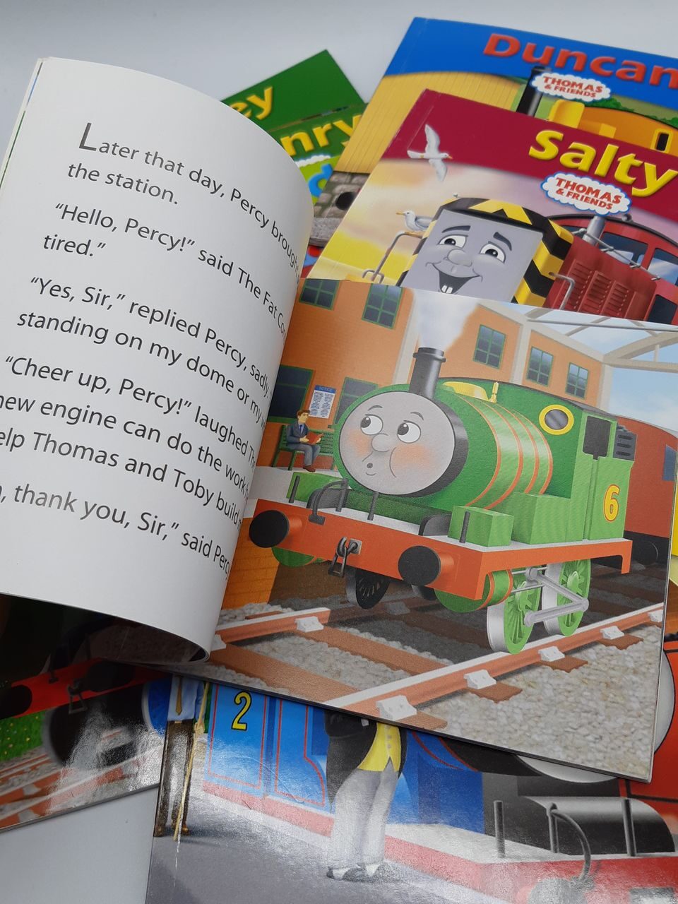 6P45 Thomas and Friends 10 books bundle