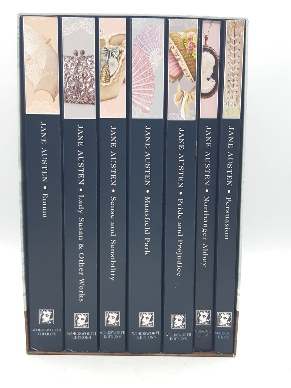 Q555 The Complete Novels Of Jane Austen Collection 7 Books Box Set