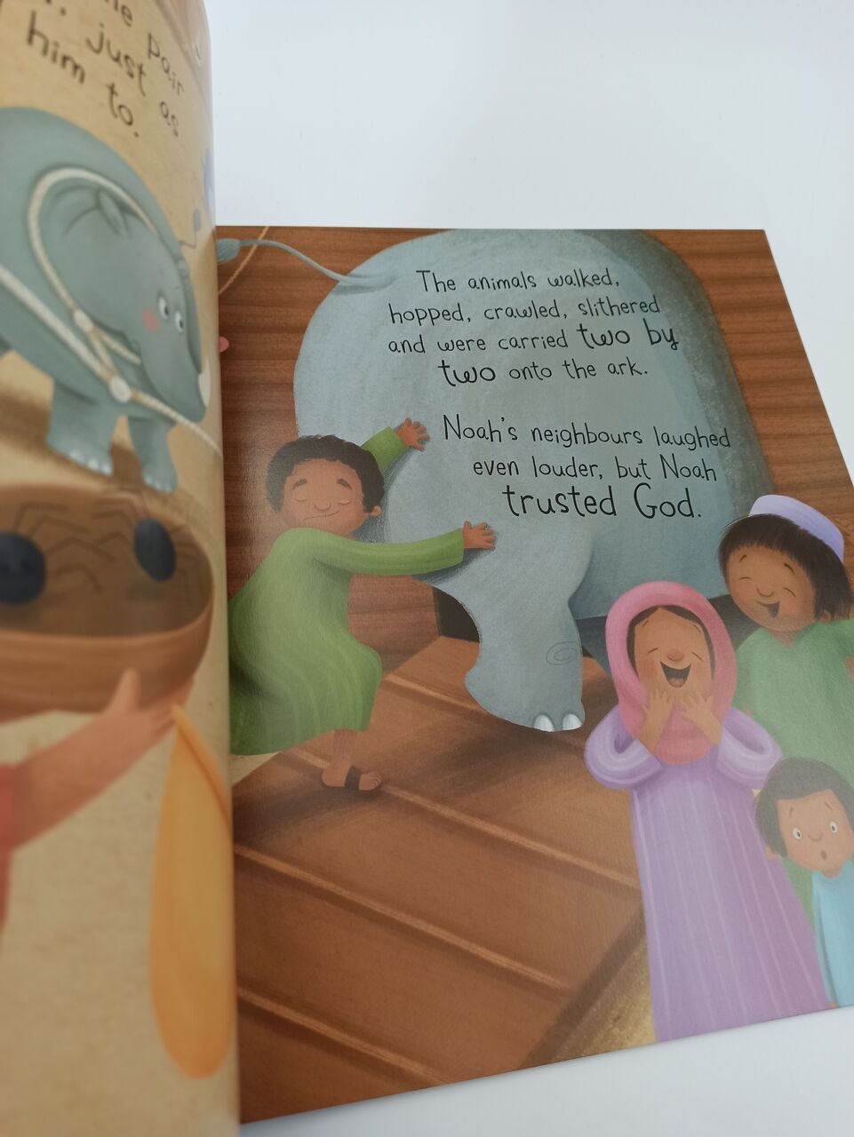 BK87 Noah and the Ark, Bible Story